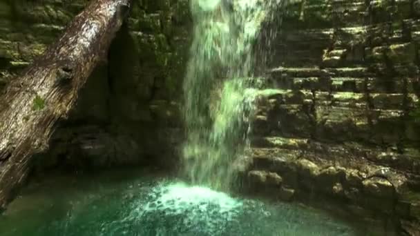 Une Belle Cascade Dans Canyon Najigo Paysage Nature Caucase — Video