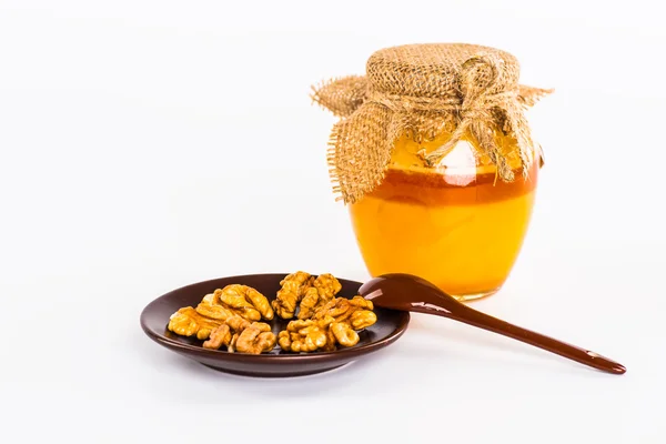 Taze bal ile fındık, limon, Natürmort, beyaz arka plan