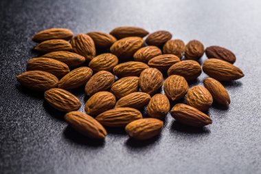 Badem fındık arka plan olarak.