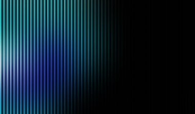 Mavi ve yeşil tonlarında dikey çizgilerin yer aldığı, ışıktan karanlığa geçtiği canlı bir arkaplan..