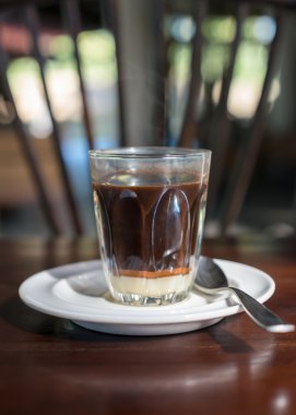 geleneksel sıcak kahve