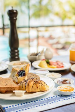 lüks otelde kahvaltı