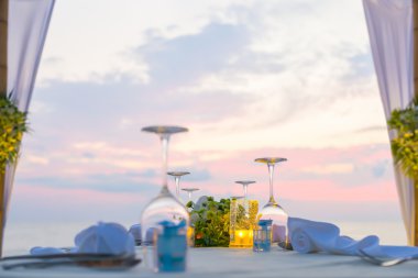 romantik bir akşam yemeği ayar