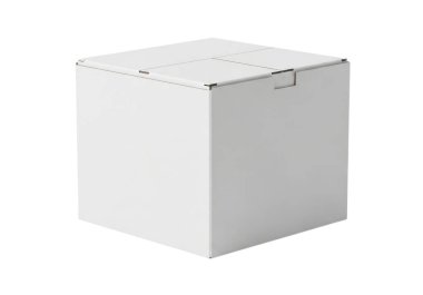 Beyaz arka planda kapalı bir kapağı olan beyaz bir karton kutu.