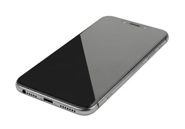 Siyah ekran ve gümüş çerçeveli bir akıllı telefon, alttaki portları göstermek için açılı