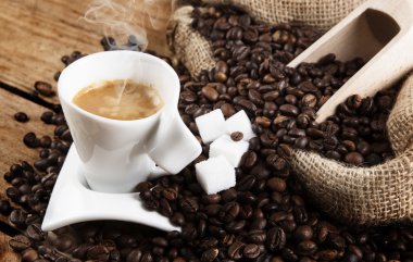 ahşap masa kahve espresso ile kompozisyon