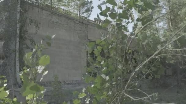 Camera Slides Reveal Derelict Prometey Cinema Pripyat Chernobyl Ungraded Log — Stock Video