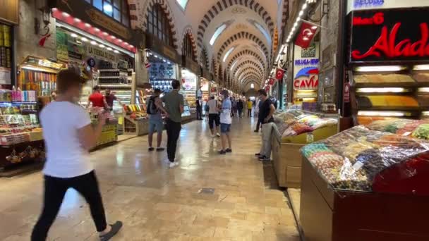 Grampo Ângulo Baixo Largo Vendedores Moradores Locais Mercado Especiarias Istambul — Vídeo de Stock
