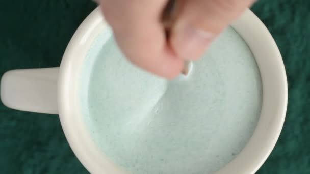Fagylalt Spirulina Por Kilátás Felülről Vegán Szuperélelmiszer Egészséges Méregtelenítő Koncepció — Stock videók