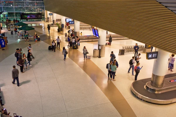 Baggage Claim at an Airport — Stock Photo, Image