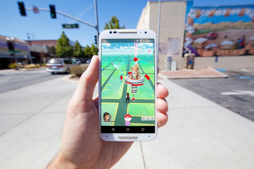 Pokemon GO Game Map in a Commercial Setting – Stock Editorial Photo ©  Technophile82 #119533368