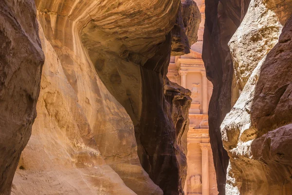 De schatkist Khazneh klooster Petra — Stockfoto