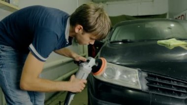 Orta shot alt Lehçe araba Far özel araçları ile