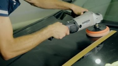 Orta shot alt Lehçe Siyah araba özel araçları ile