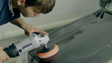 Orta shot alt Lehçe Siyah araba özel araçları ile