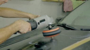 Shot alt Lehçe Siyah araba özel araçları ile kapatmak