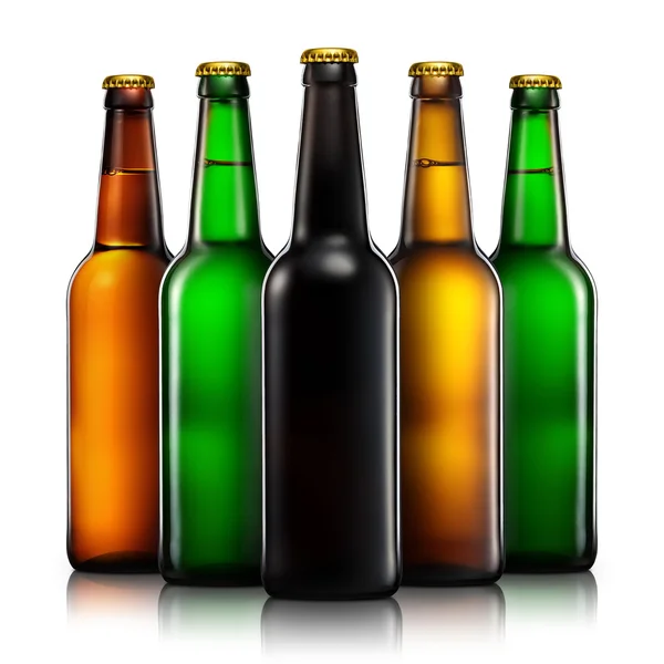 Σύνολο μπουκάλια μπύρας που απομονώνονται σε λευκό φόντο — Φωτογραφία Αρχείου