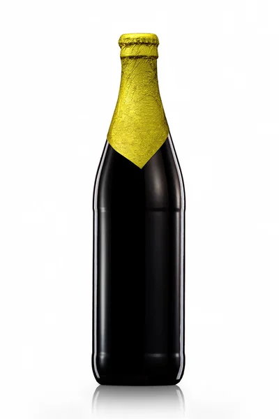 Botella de cerveza con lámina dorada aislada sobre fondo blanco —  Fotos de Stock