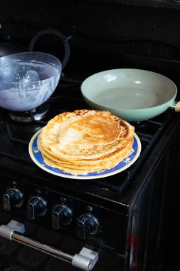 Klasik fırında krep.