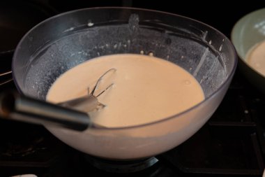 Klasik fırında krep.