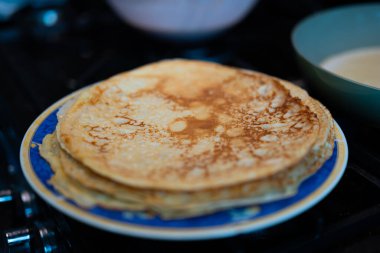 Klasik fırında krep.