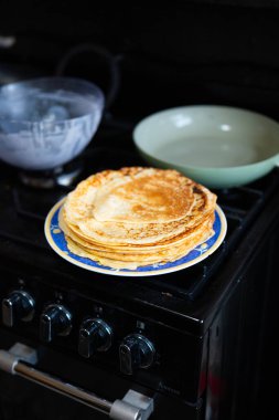 Klasik fırında krep.