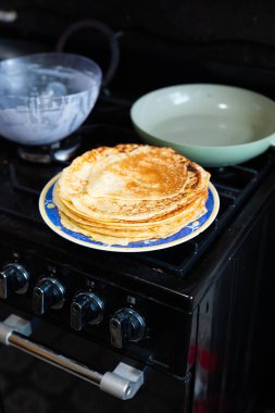 Klasik fırında krep.