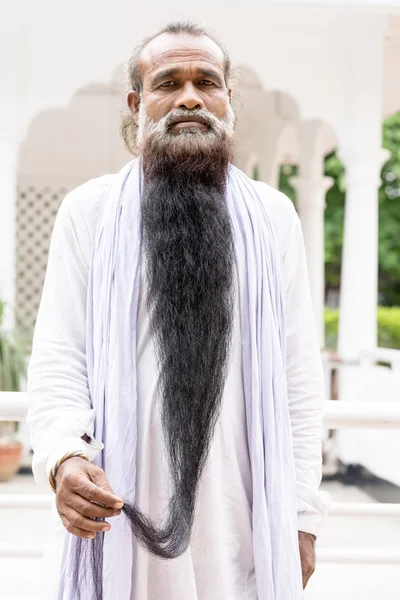 Портрет бородатого мужчини великий — стокове фото