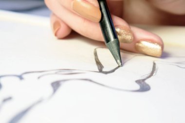 Kağıt üzerinde boyama kavramı