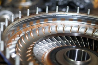 Otomotiv motor gücü için otomatik şanzıman tork dönüştürücüsü içinde yüksek duyarlı çelik türbin bıçakları kapatın