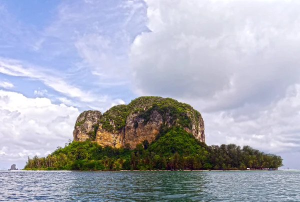 Ilha Poda. THAILAND . — Fotografia de Stock