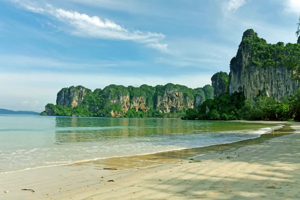 Railay beach, Tayland.