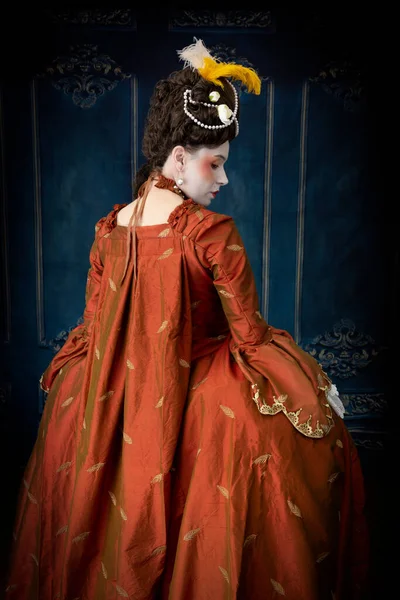 18Th Century Woman Wearing Robe Francaise Shown Back View — Stock Photo, Image