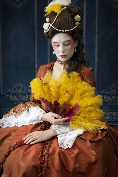 Century Woman Wearing Robe Francaise Holding Large Ostrich Feather Fan — Stock Photo, Image