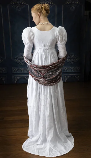 Regency Woman White Muslin Dress Standing Room — Stock Photo, Image