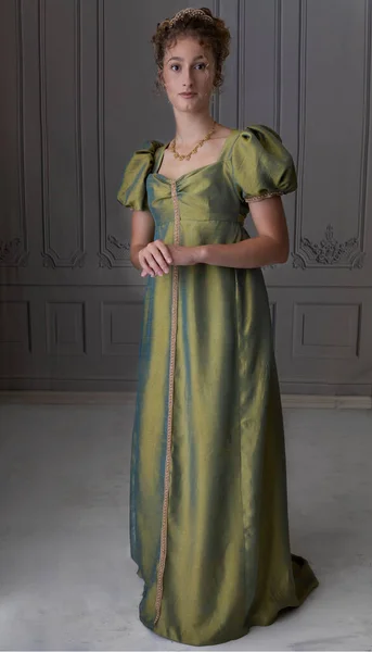 Young Regency Woman Wearing Green Shot Silk Dress Standing Alone — Stock Photo, Image