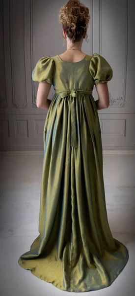 Young Regency Woman Wearing Green Shot Silk Gown Shown Back — Stock Photo, Image