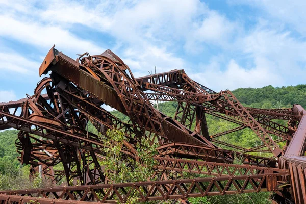 Величезні Балки Уламків Мосту Кінзуа — стокове фото