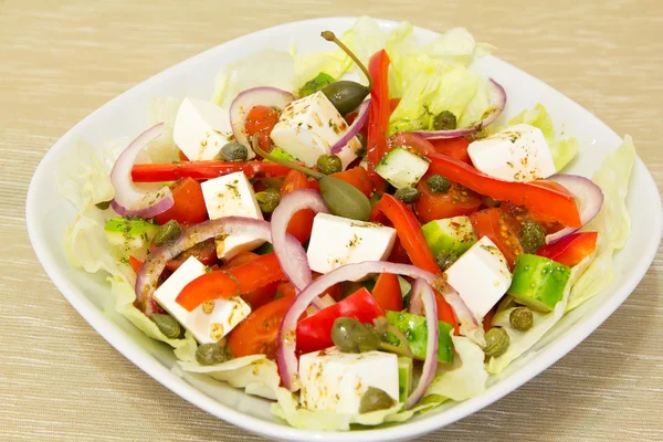 ギリシャのケッパー サラダ — ストック写真