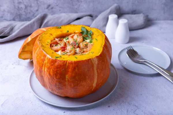 Pumpa Fylld Med Räkor Och Ost Hel Bakad Traditionell Brasiliansk — Stockfoto