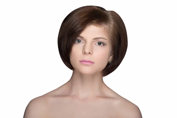 Идеальная красивая молодая женщина с современными короткими волосами - изолированы — стоковое фото
