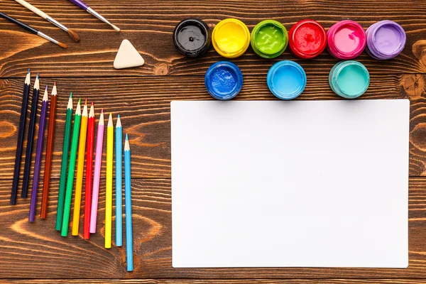 Boyalar, pastel boya, kağıt, boya setleri