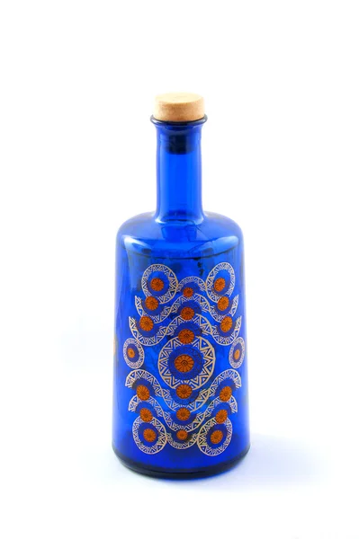 Bouteille en verre bleu — Photo