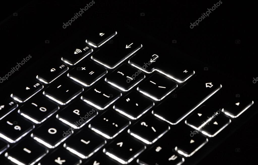 Verlicht toetsenbord, zwarte achtergrond — Stockfoto © rickdeacon ... Verlicht toetsenbord, zwarte achtergrond — Stockfoto © rickdeacon ...