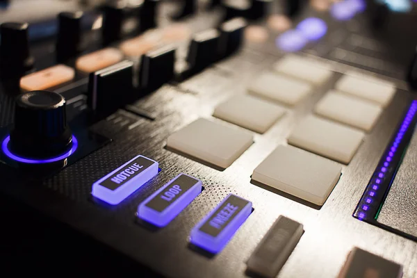 Controlador DJ Midi — Foto de Stock