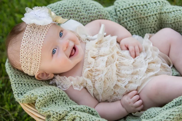 Beautiful baby girl — Stock Photo, Image