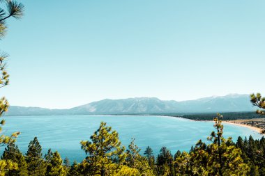 Emerald Körfezi ve Lake Tahoe