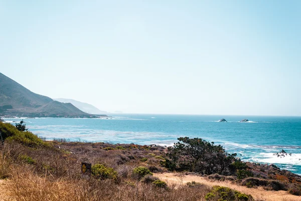 アメリカ合衆国、カリフォルニア州の海岸からのオーシャン ビュー — ストック写真