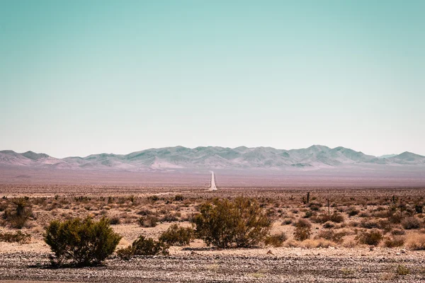 Közelében a Route 66, a kaliforniai Mojave-sivatagban — Stock Fotó