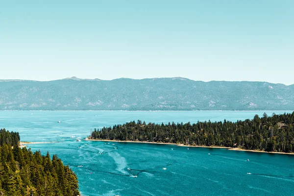 Baía de Esmeralda e Lago Tahoe — Fotografia de Stock